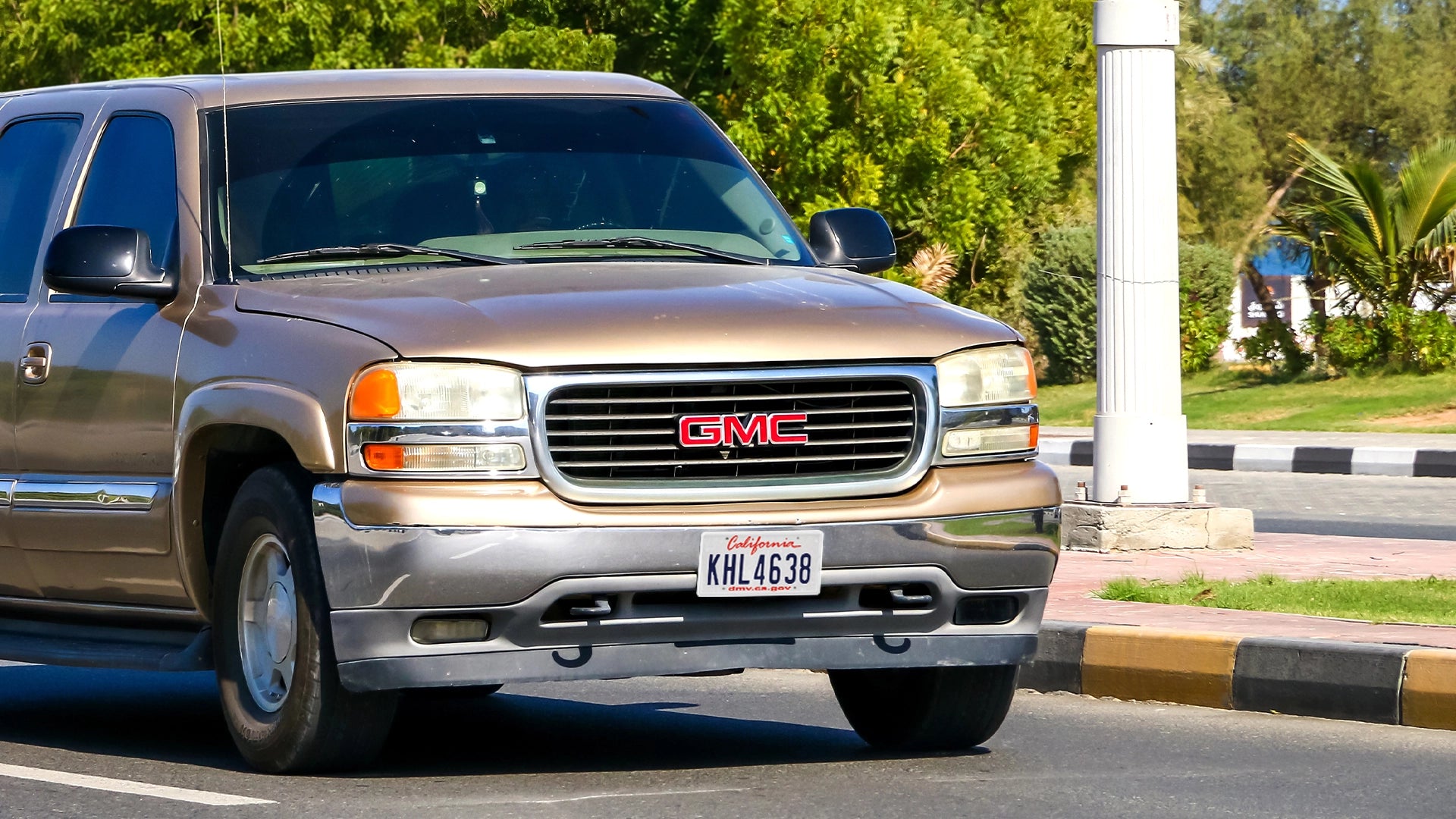 Replacing a 1999 2006 GMC Sierra 1500 (1st Generation) Wheel Bearing